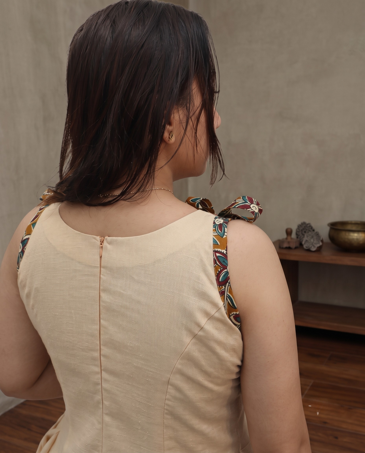 Sleevless Traditional Frock