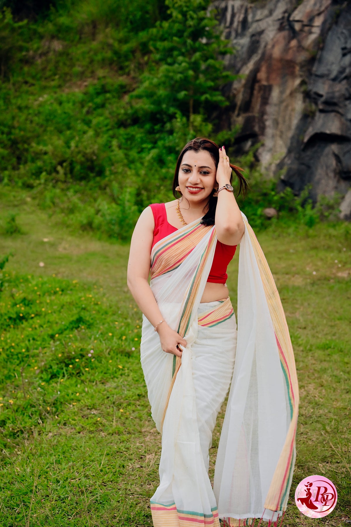 Ivory Pastel Striped Mulcotton Saree